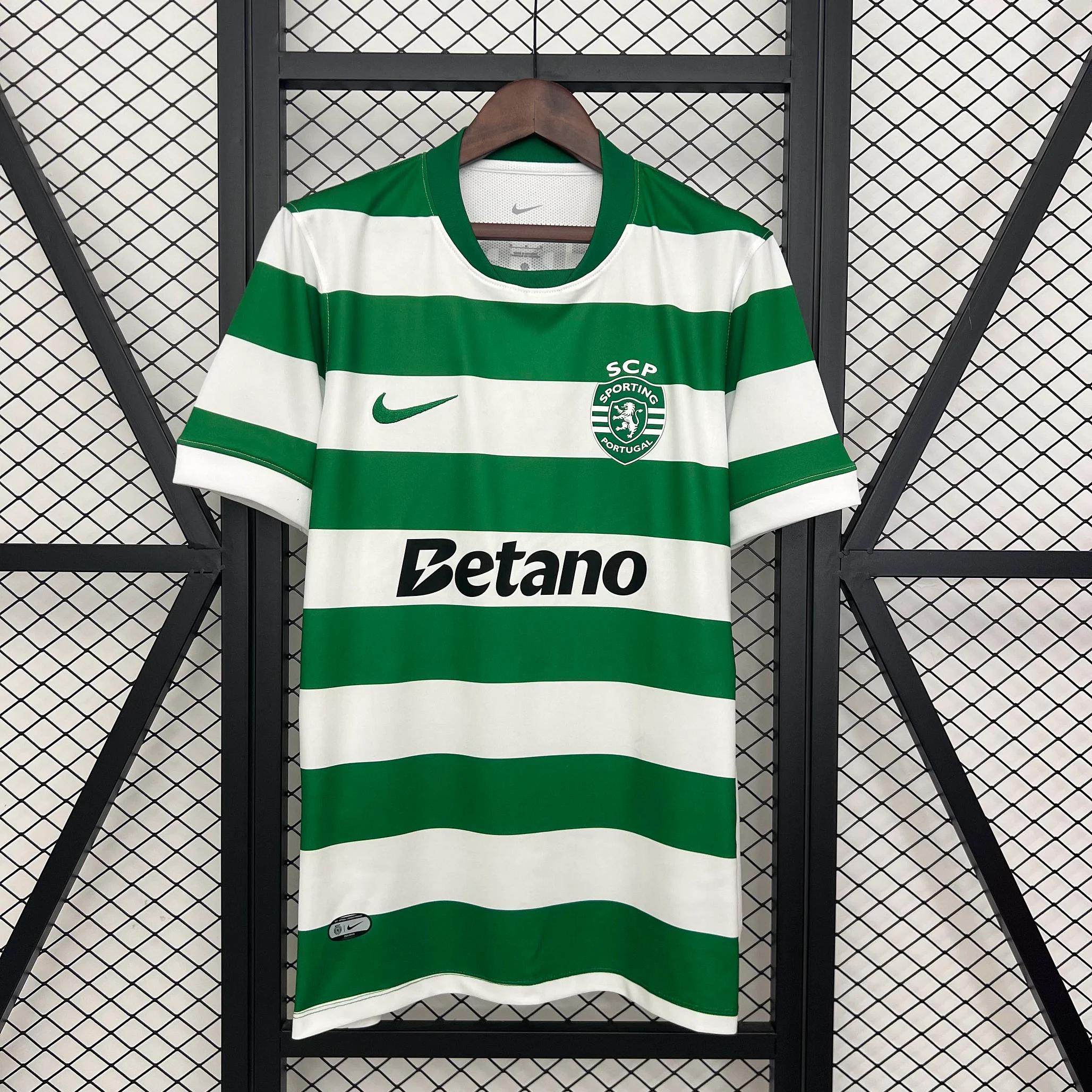 2025/2026 Sporting Lisbon Home Football Shirt 1:1 Thai Quality