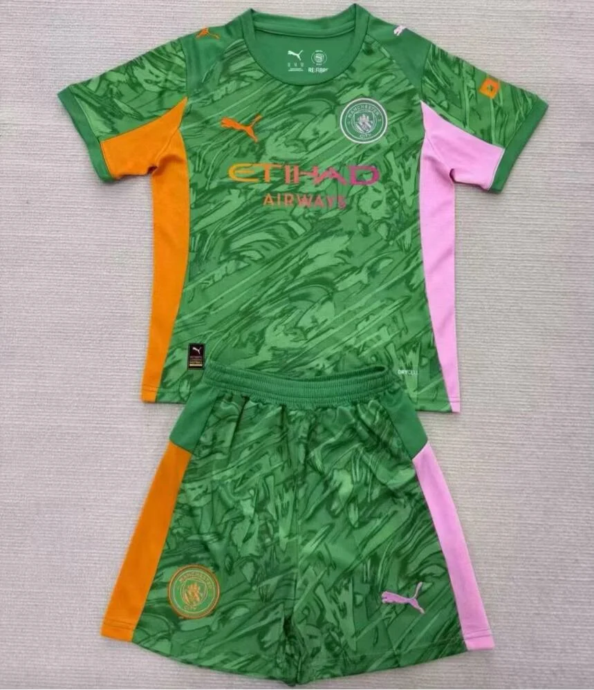2025/2026 Manchester City Goalkeeper Green Set Football Shirt 1:1 Thai Quality