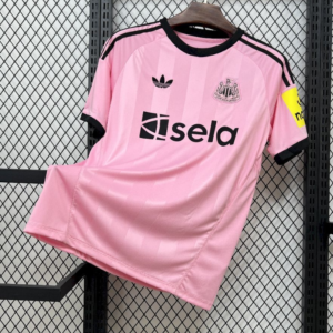 2025/2026 Newcastle United Goalkeeper Pink Soccer Jersey 1:1 Thai Quality