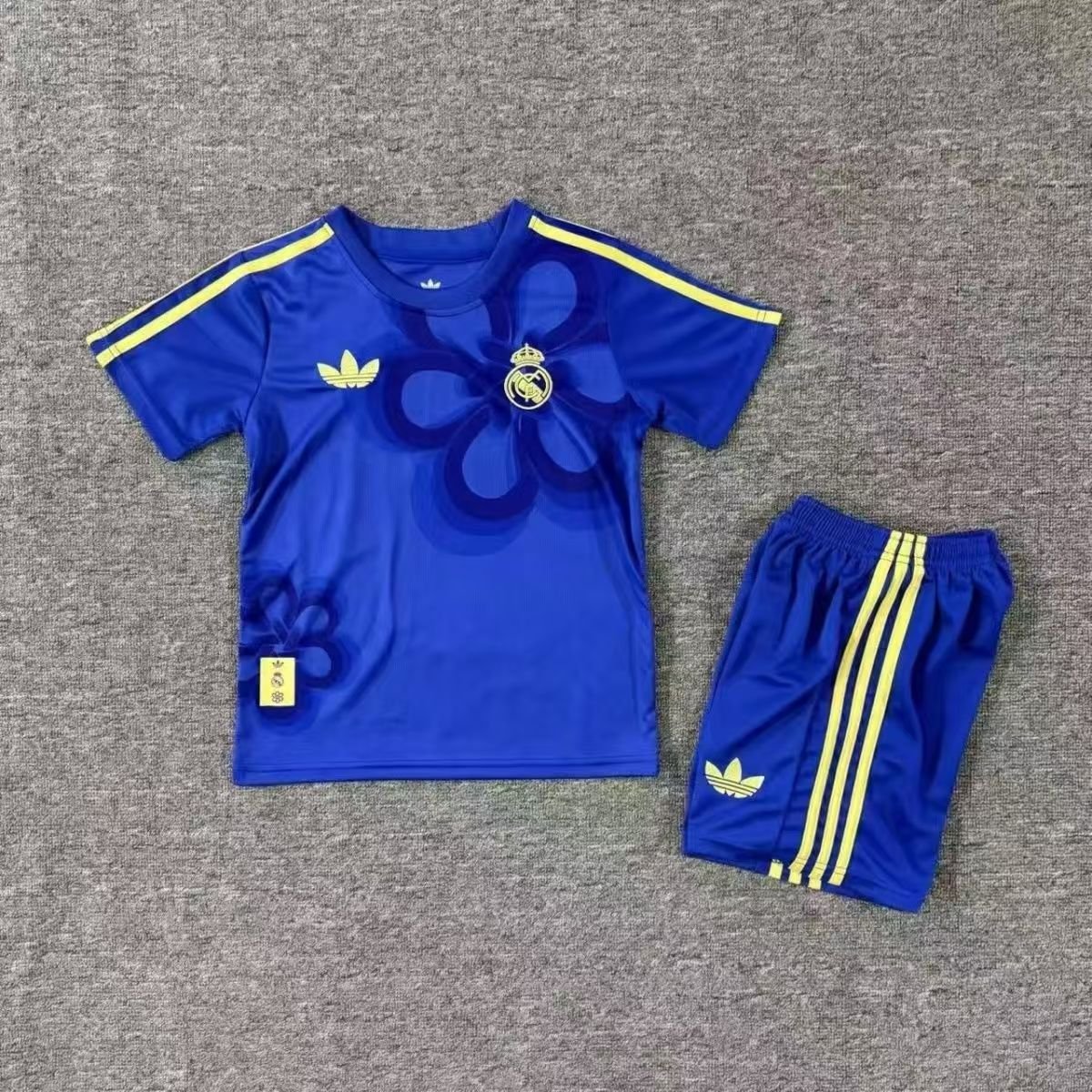 2025/2026 Real Madrid  United Year Horse Special Edition Blue Football Jersey 1:1 Thai Quality Kids Size