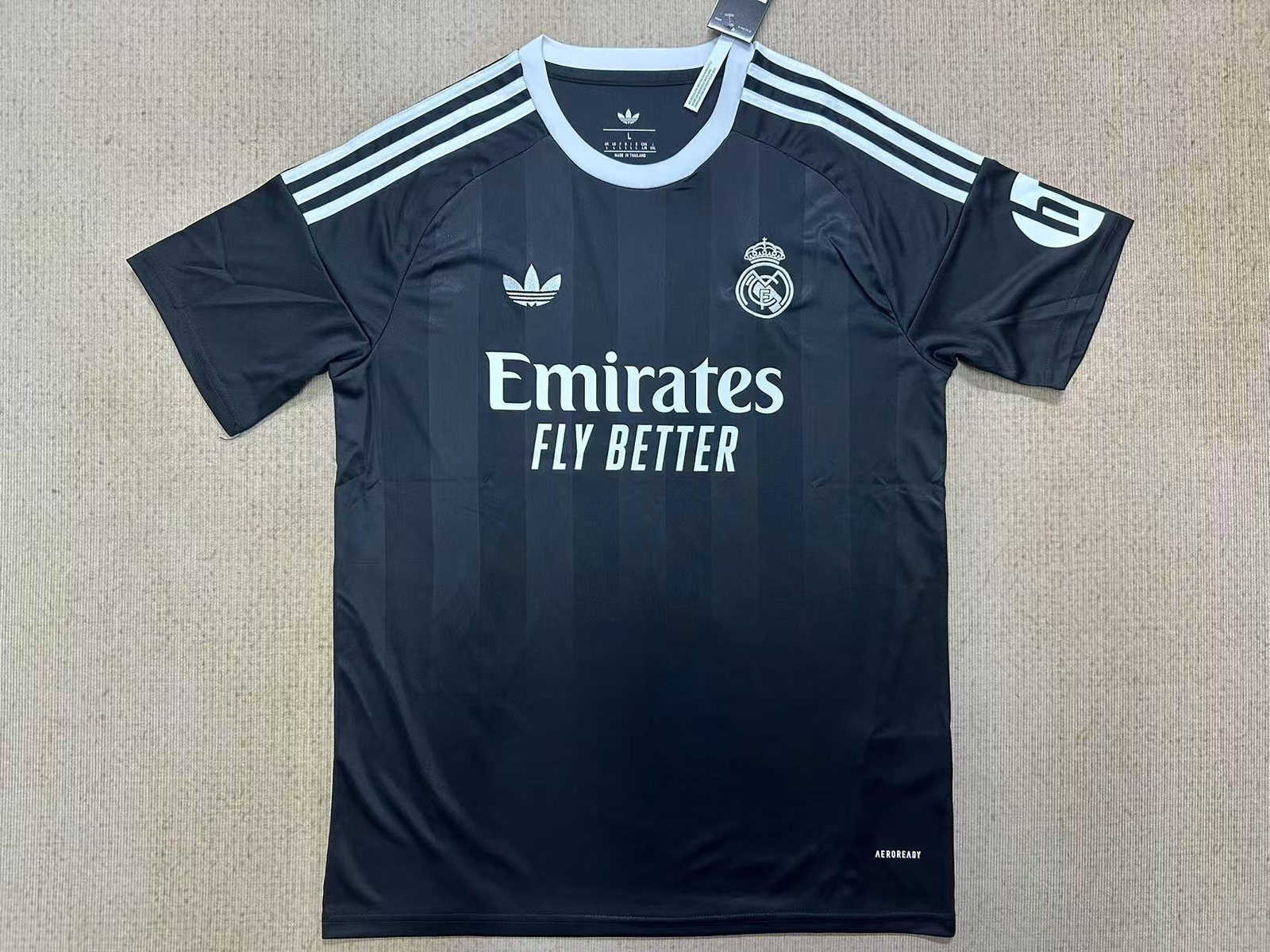2025/2026 Real Madrid Goalkeeper Black Football Jersey 1:1 Thai Quality