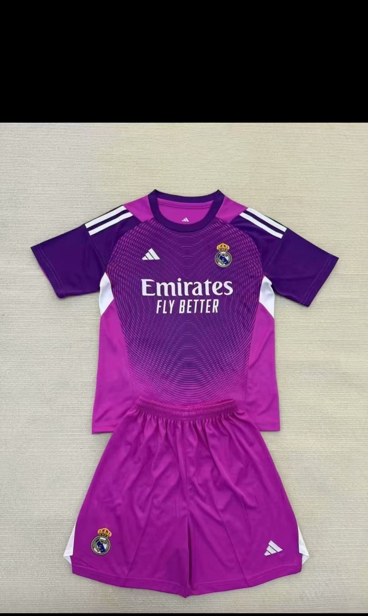 2025/2026 Real Madrid Goalkeeper Purple Red Football Jersey 1:1 Thai Quality Kids Size