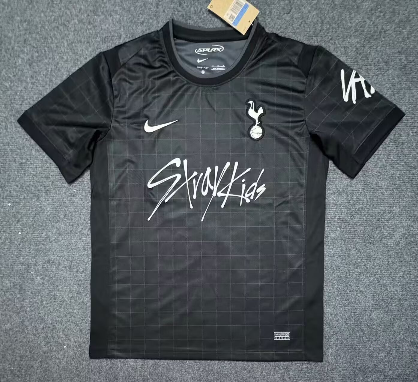 2025/2026 Tottenham Co-Branded Edition Black Soccer Jersey 1:1 Thai Quality